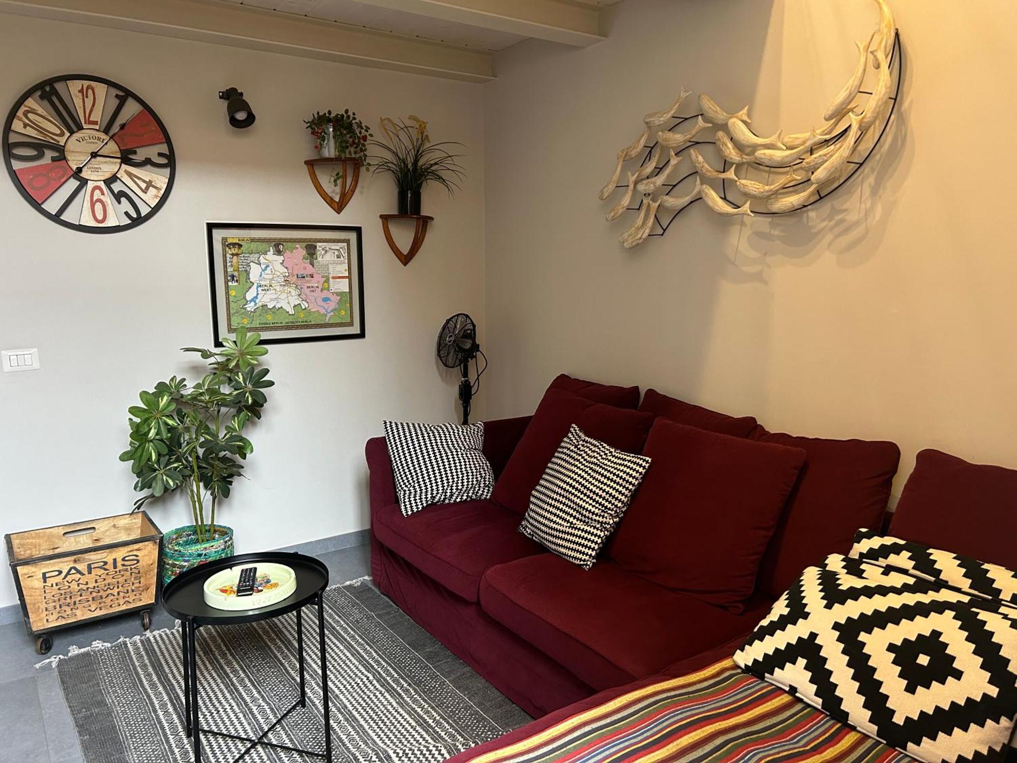 Moon House Apartment