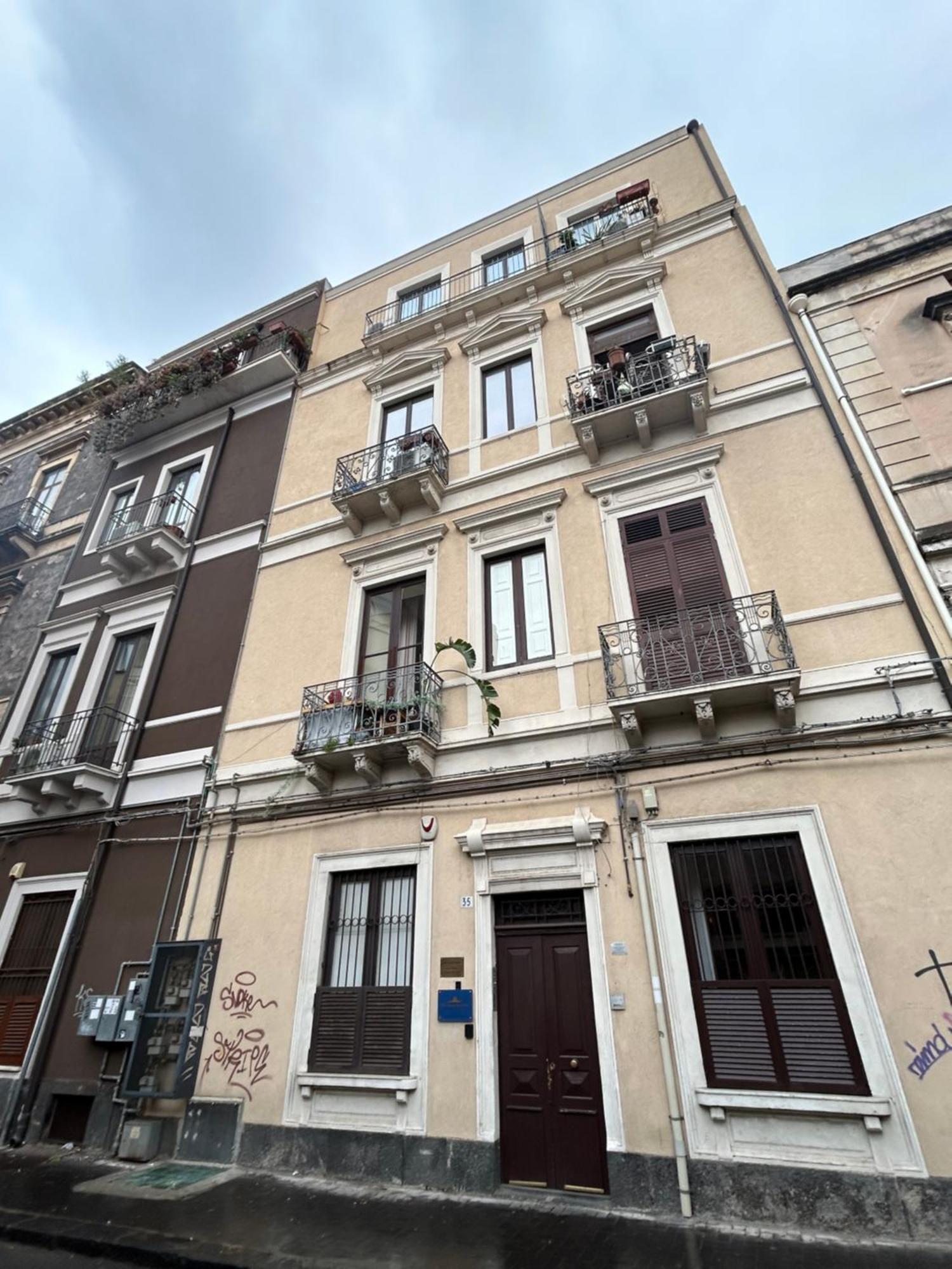 Moon House Catania